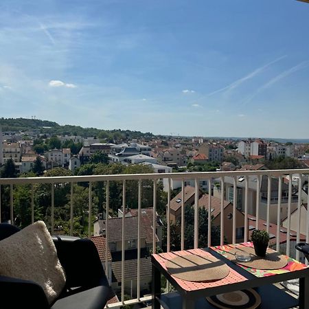 Appartement Proche De La Defense 皮托 外观 照片