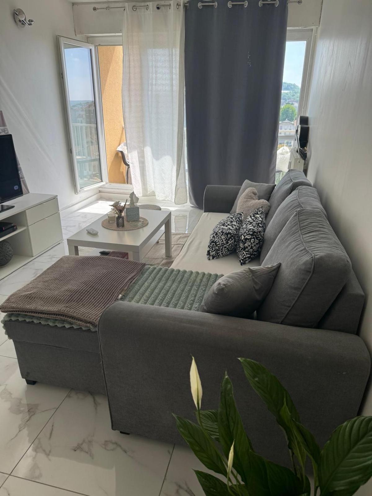 Appartement Proche De La Defense 皮托 外观 照片